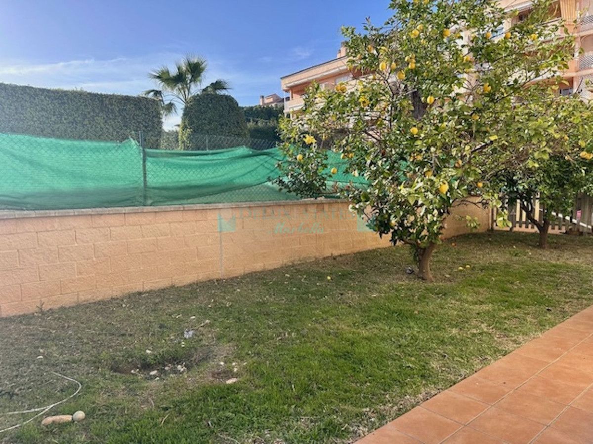 Ground Floor Apartment for sale in Estepona