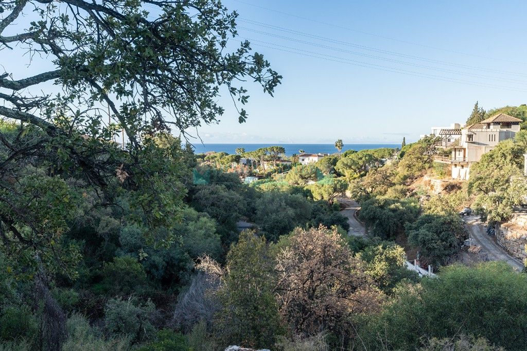 Residential Plot for sale in Elviria, Marbella East