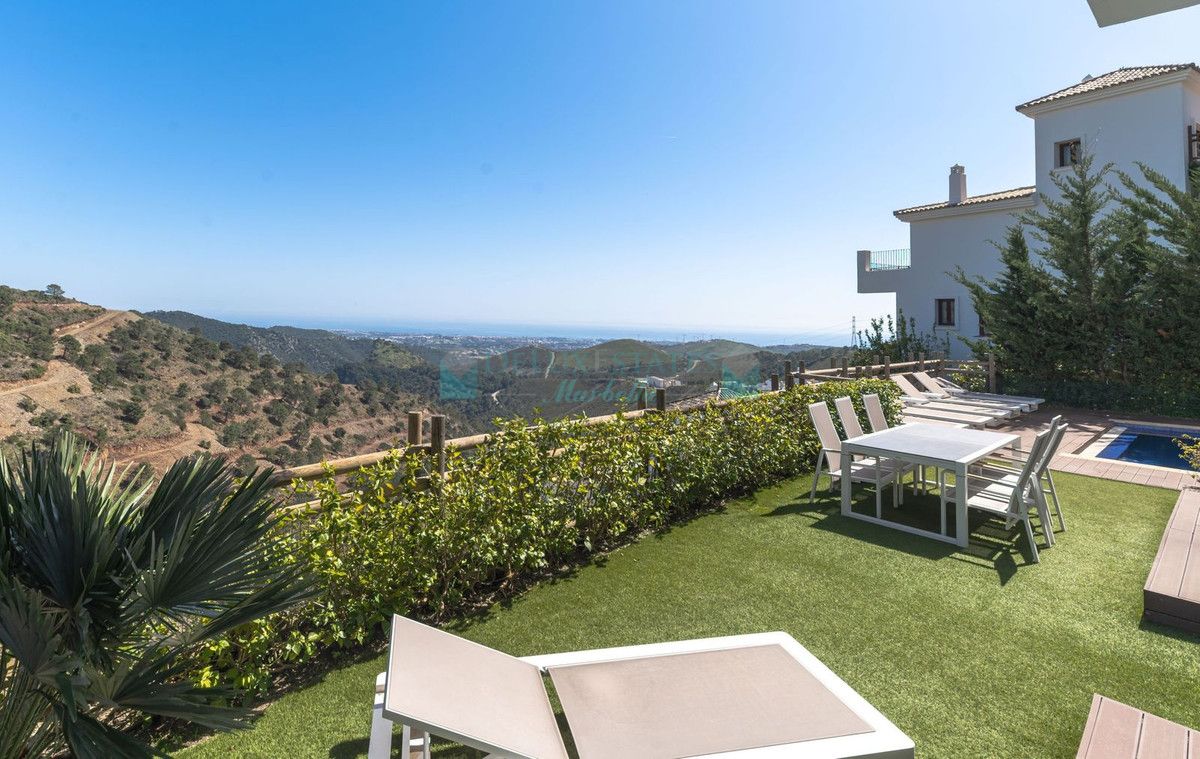 Villa en venta en Benahavis