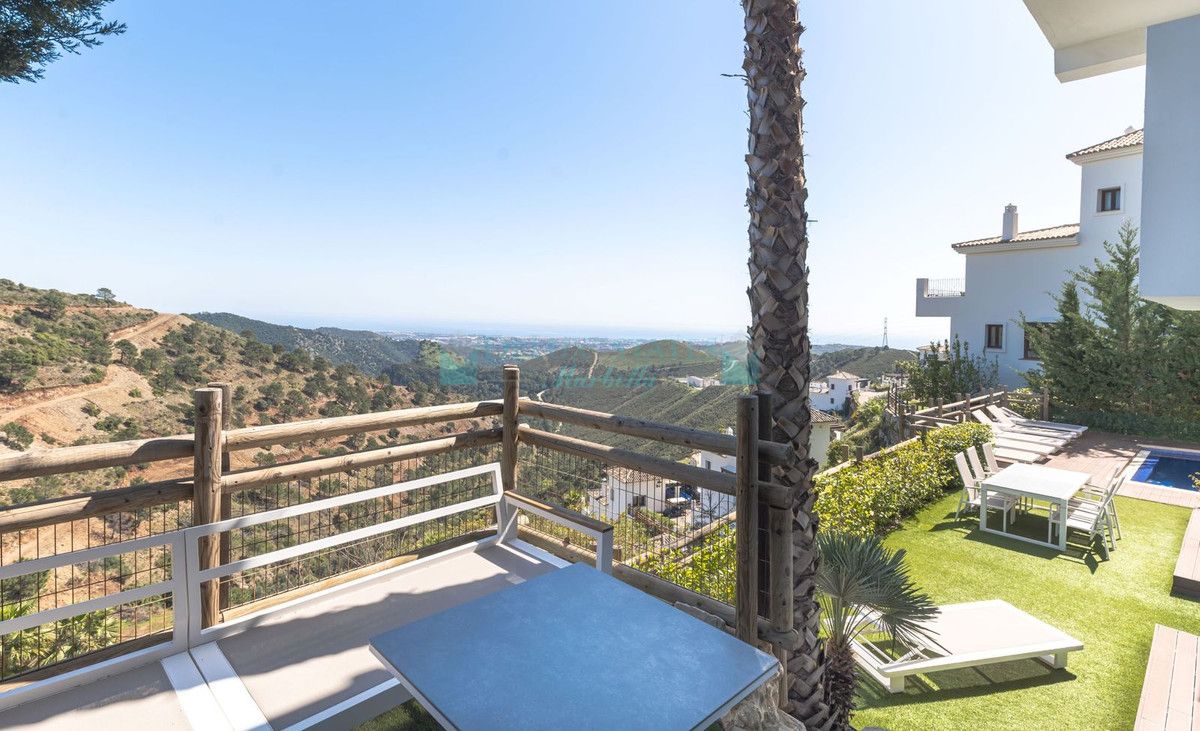 Villa en venta en Benahavis