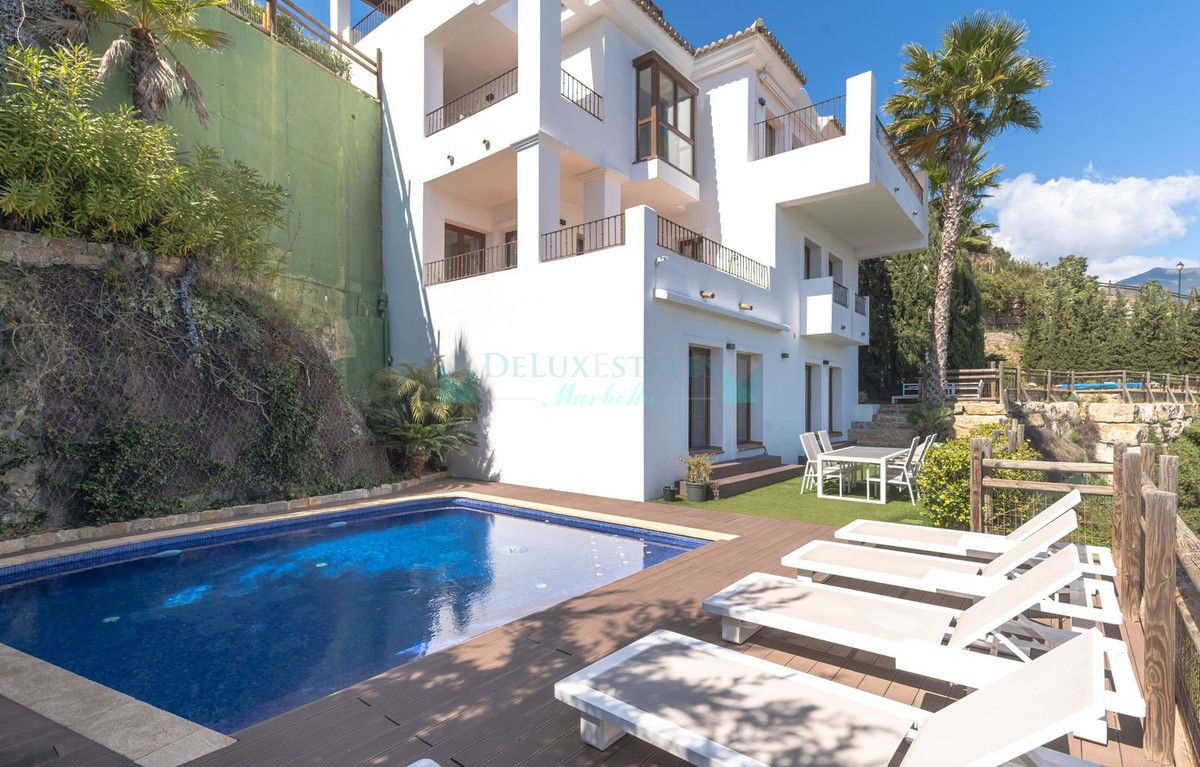 Villa en venta en Benahavis