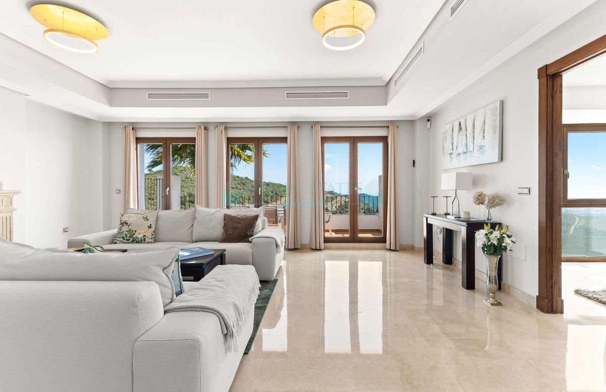 Villa en venta en Benahavis