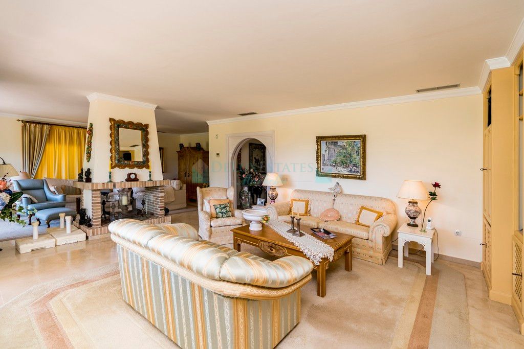 Villa for sale in Marbella