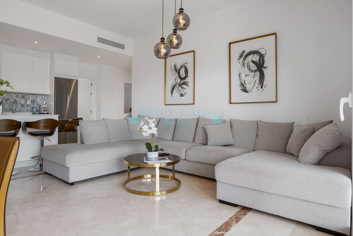 Ground Floor Apartment for sale in Benahavis