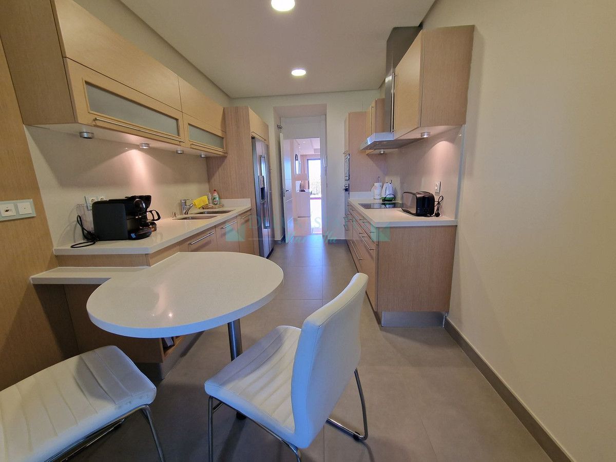 Apartamento Planta Baja en alquiler en La Quinta, Benahavis