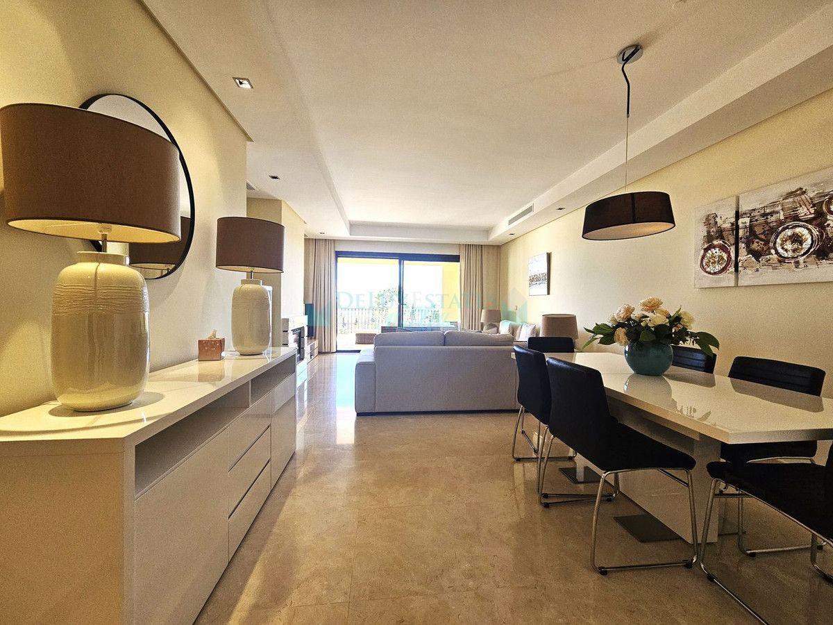 Apartamento Planta Baja en alquiler en La Quinta, Benahavis