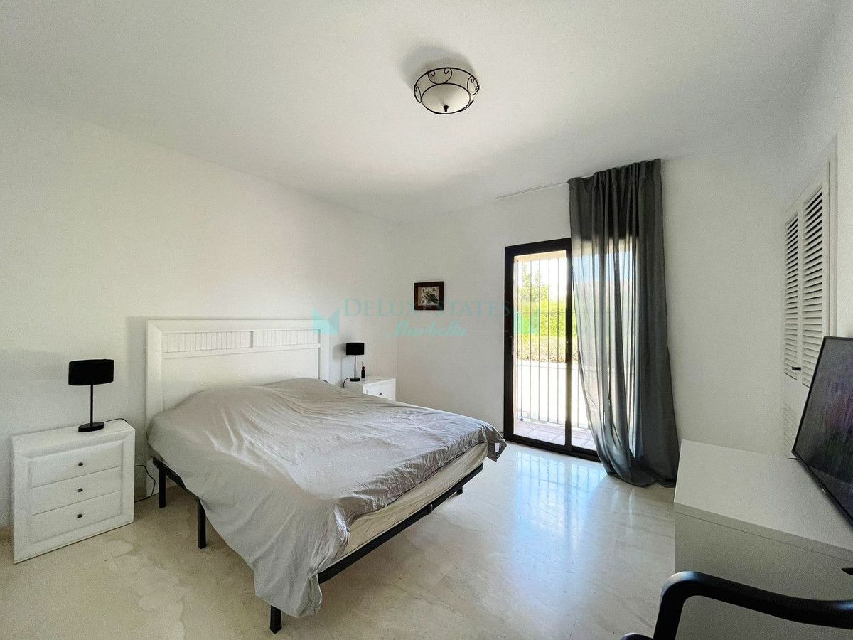 Apartamento en venta en Estepona