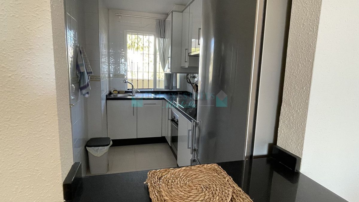 Apartamento en venta en Estepona