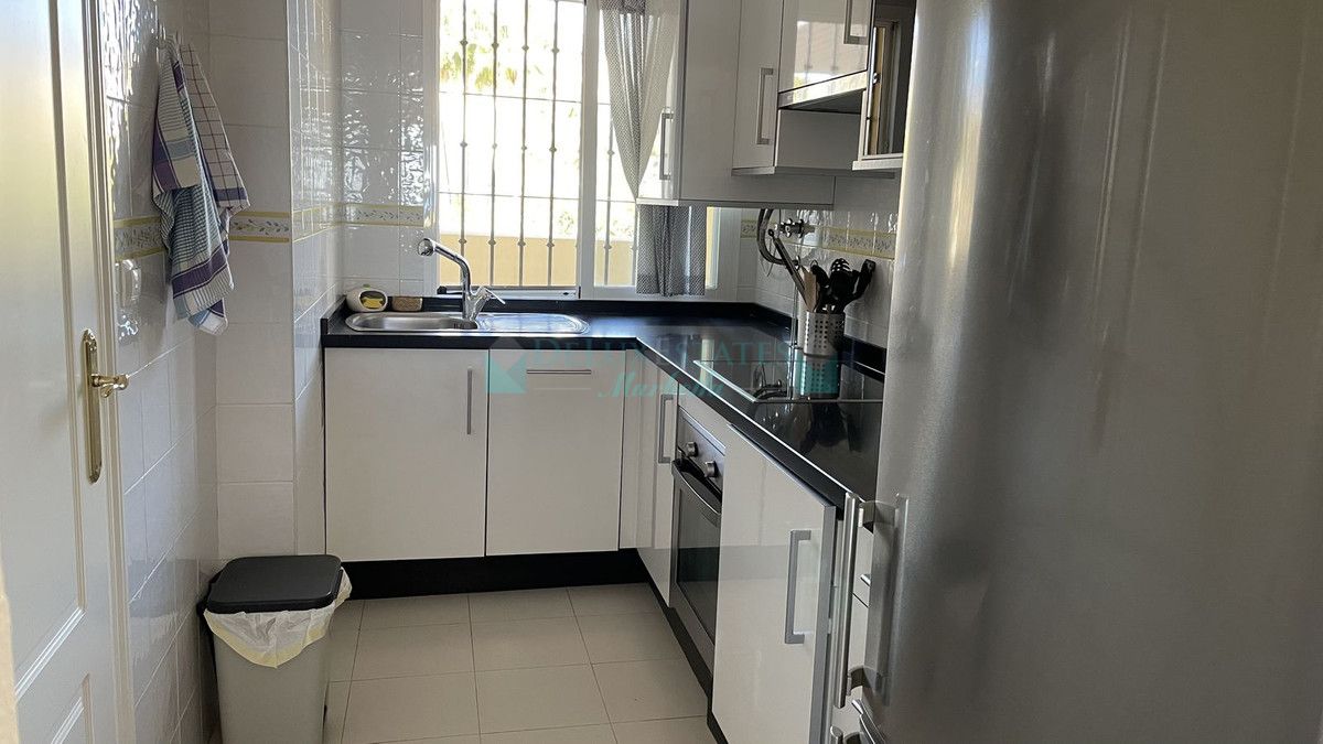 Apartamento en venta en Estepona