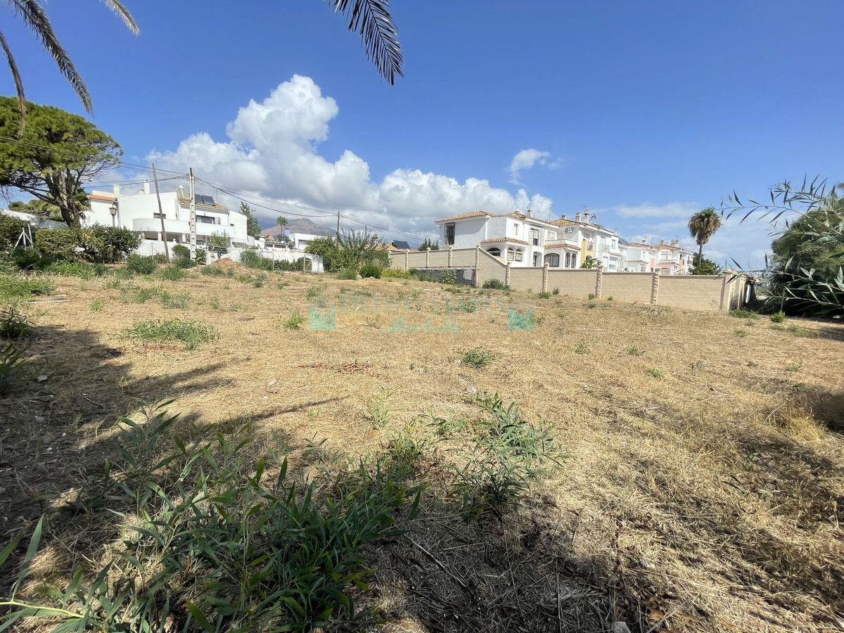 Residential Plot for sale in Estepona