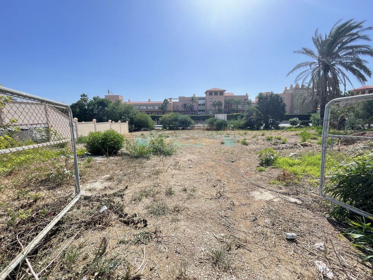 Residential Plot for sale in Estepona