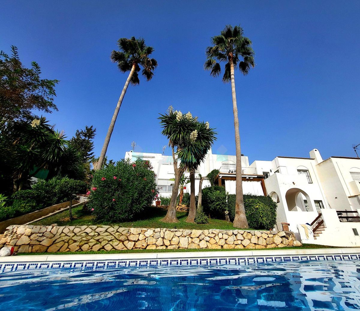 Adosado en venta en La Reserva de Marbella, Marbella Este