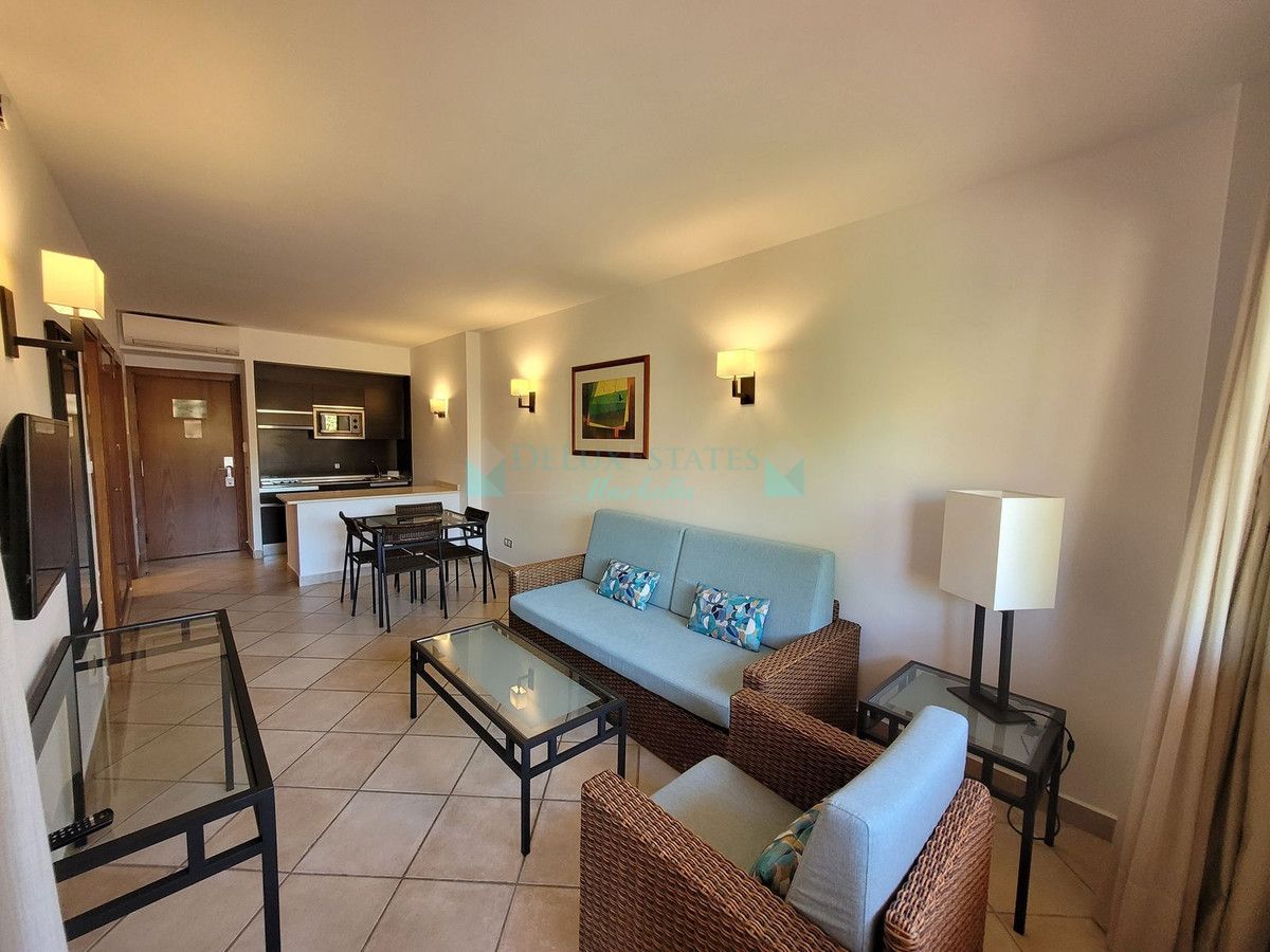 Apartamento en venta en Bel Air, Estepona