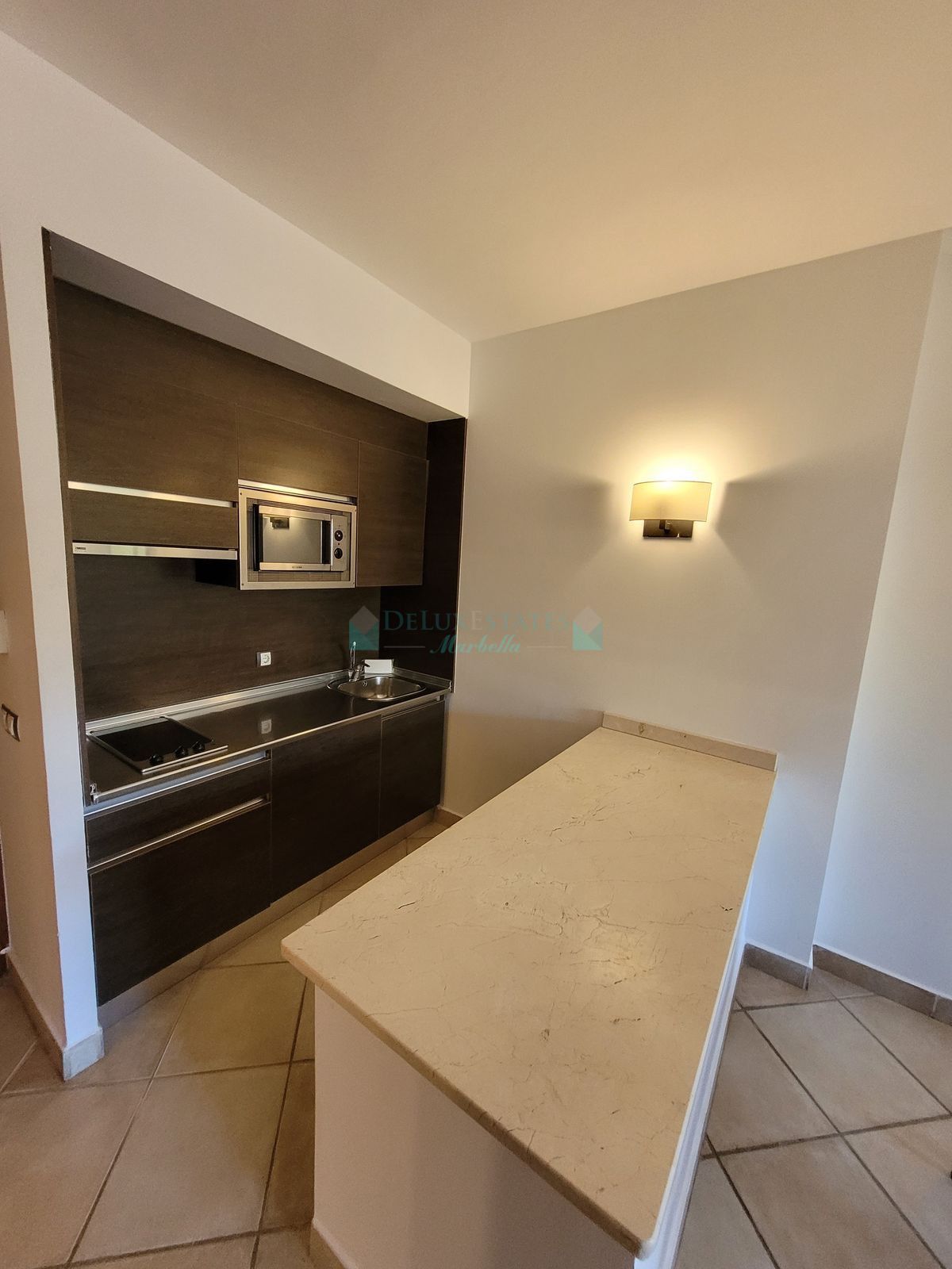 Apartamento en venta en Bel Air, Estepona