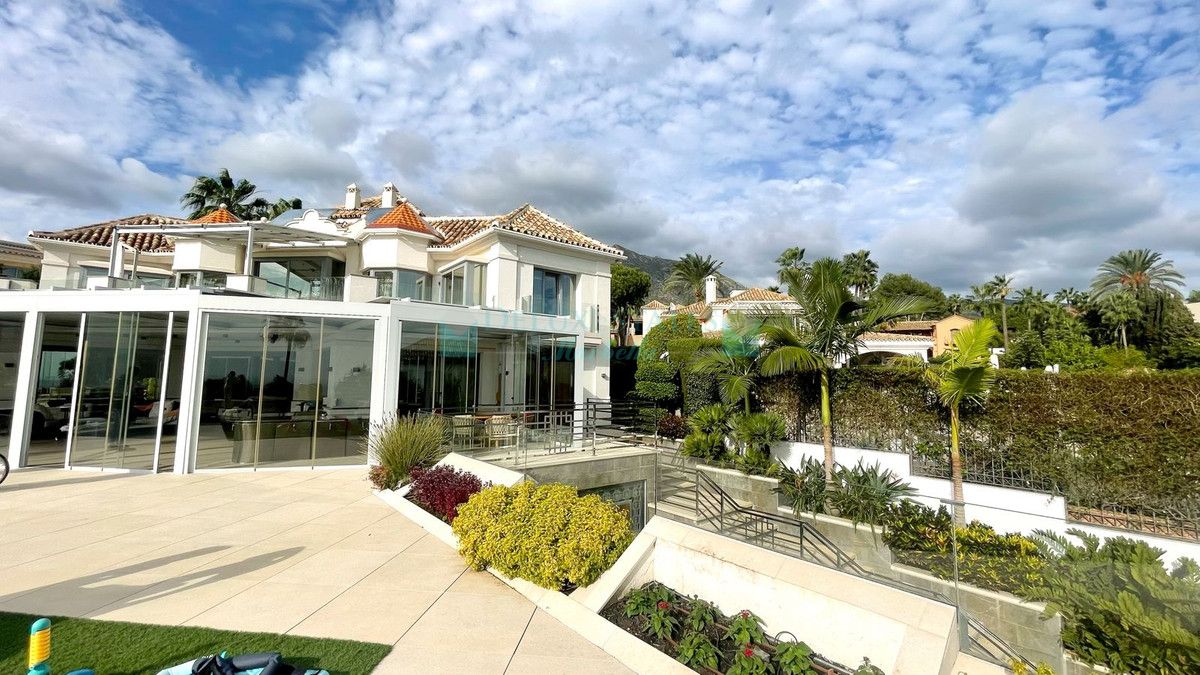 Villa en venta en Sierra Blanca, Marbella Golden Mile