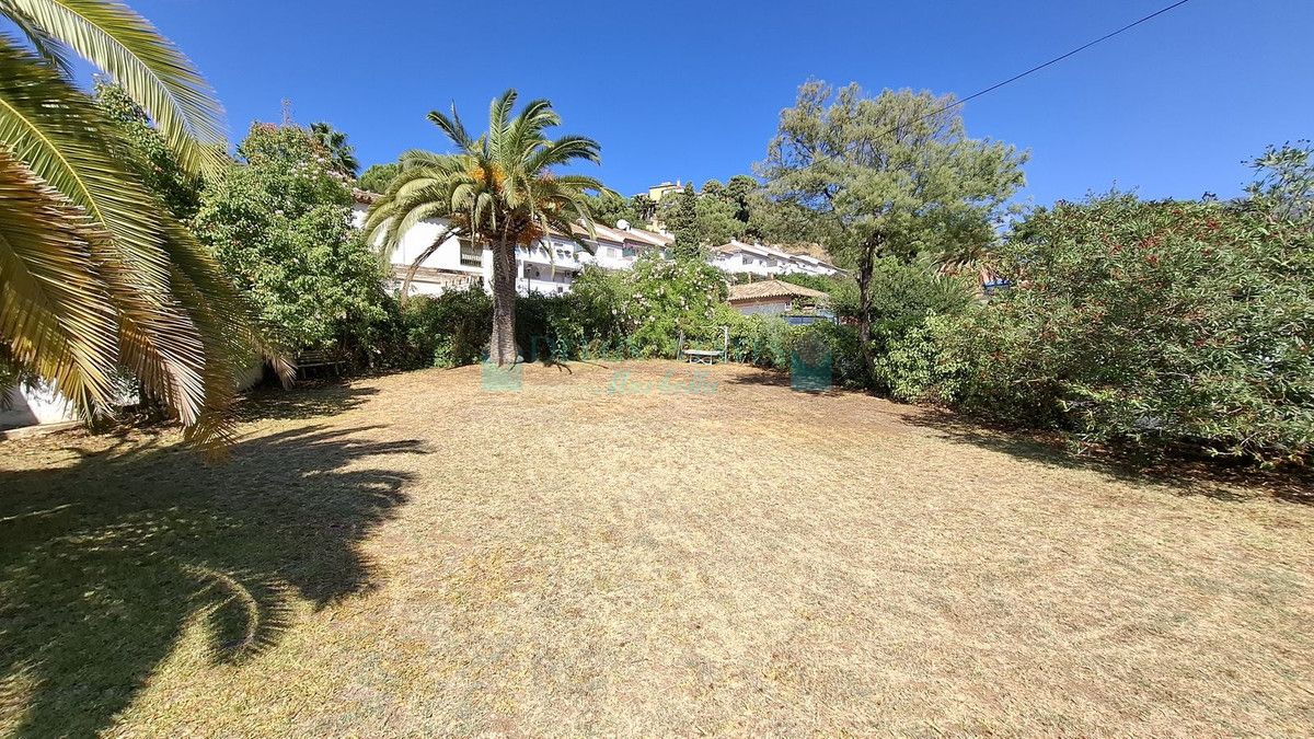 Villa en venta en Benahavis