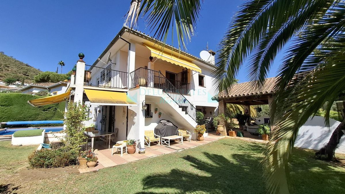 Villa en venta en Benahavis