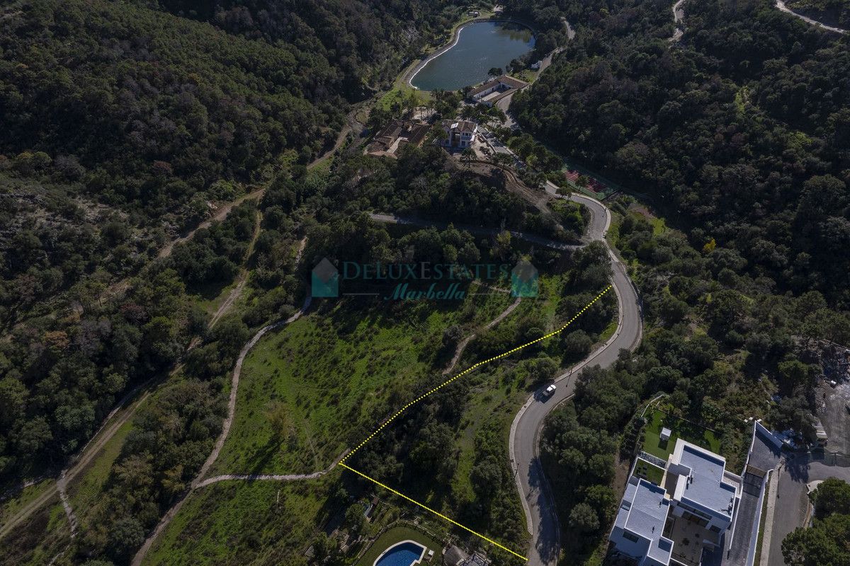 Parcela Residencial en venta en Benahavis