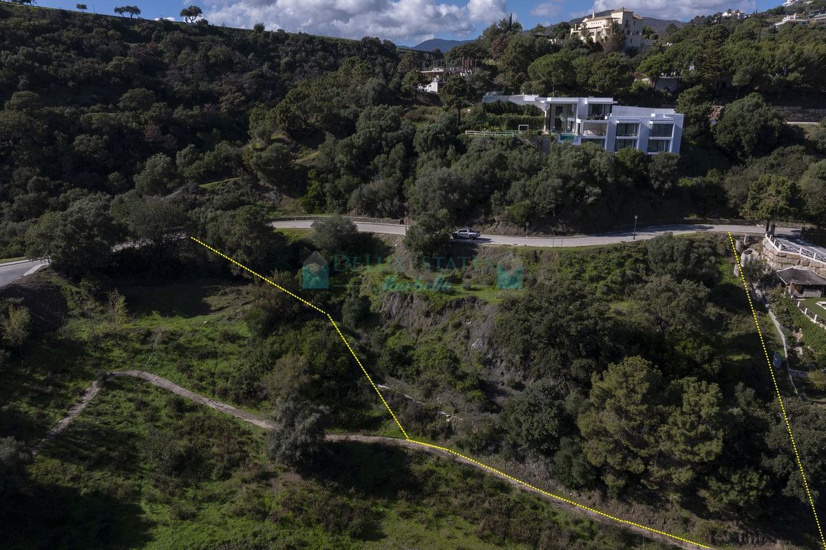 Parcela Residencial en venta en Benahavis