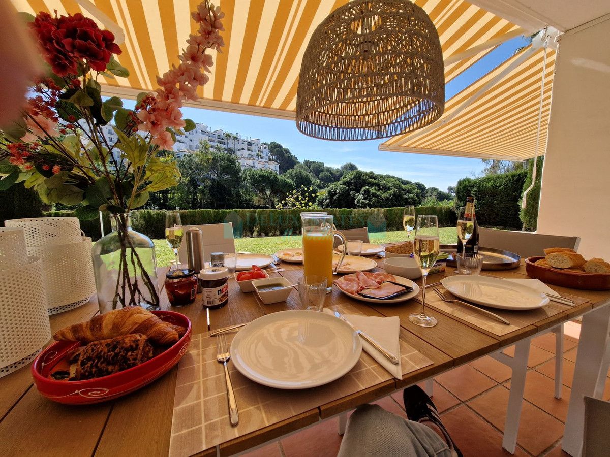 Ground Floor Apartment for rent in La Quinta, Benahavis