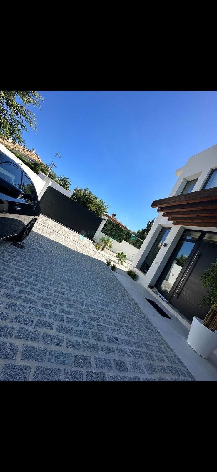 Villa en venta en Atalaya, Estepona