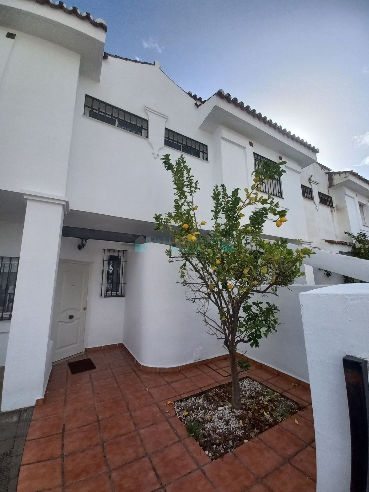 Town House for sale in Nueva Andalucia