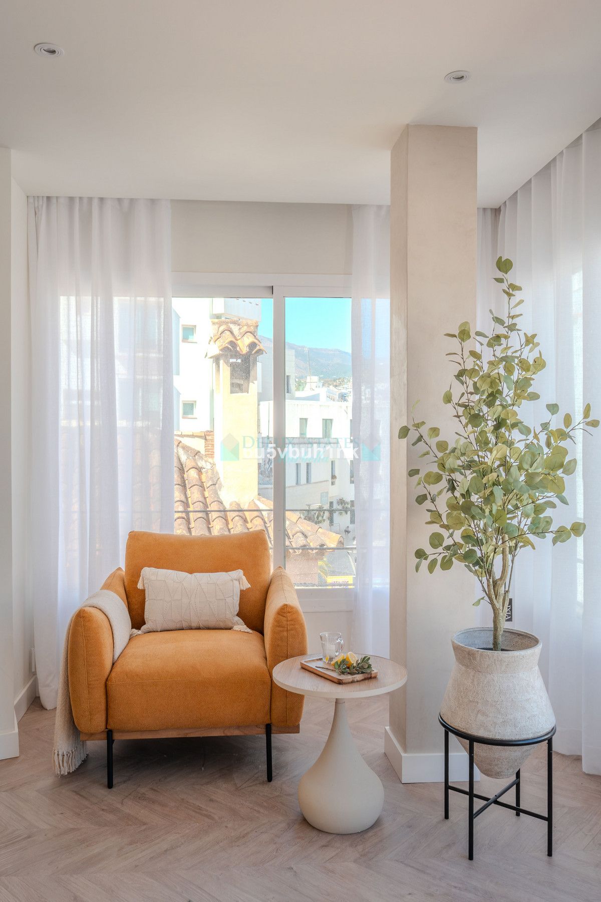 Apartamento en venta en Estepona