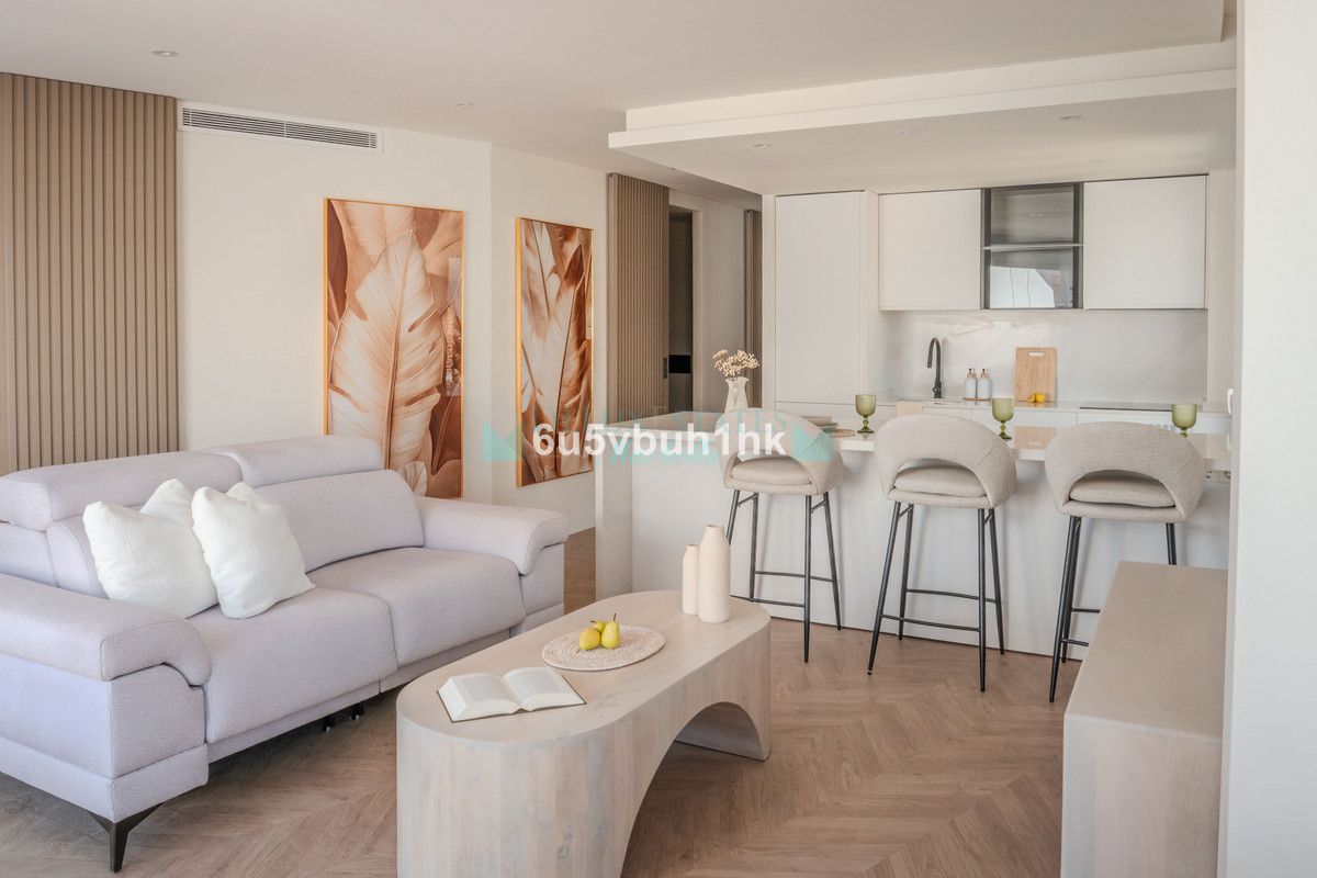 Apartamento en venta en Estepona
