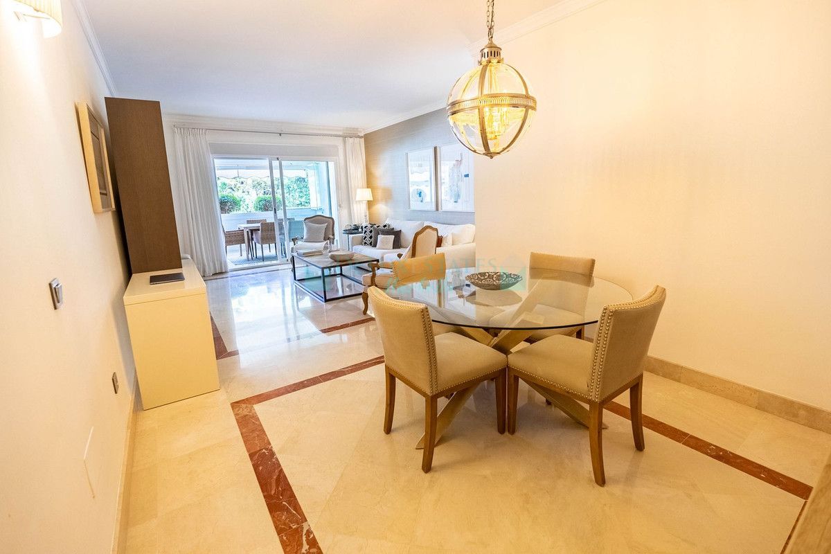 Apartamento en venta en Marbella