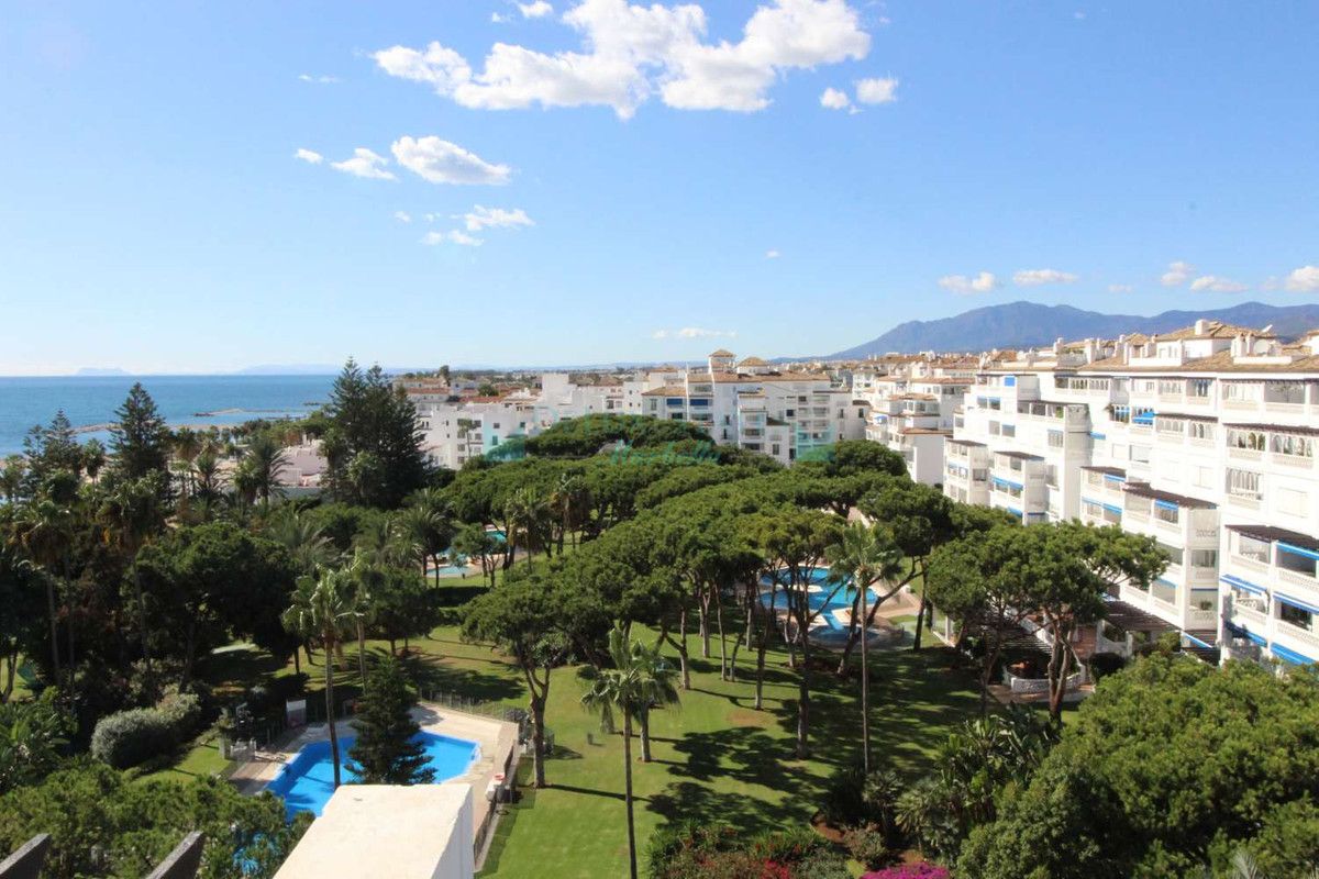 Penthouse for sale in Marbella - Puerto Banus