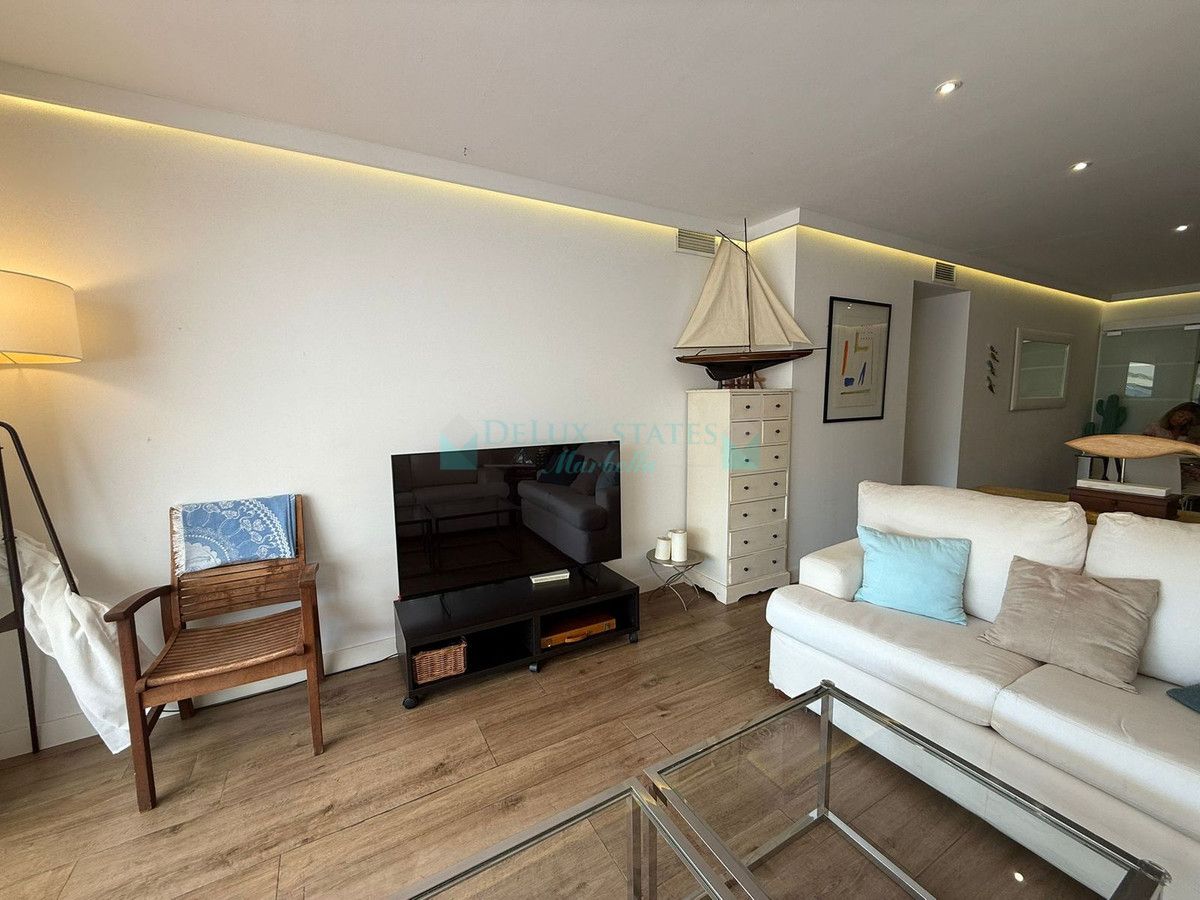 Apartamento en alquiler en La Quinta, Benahavis