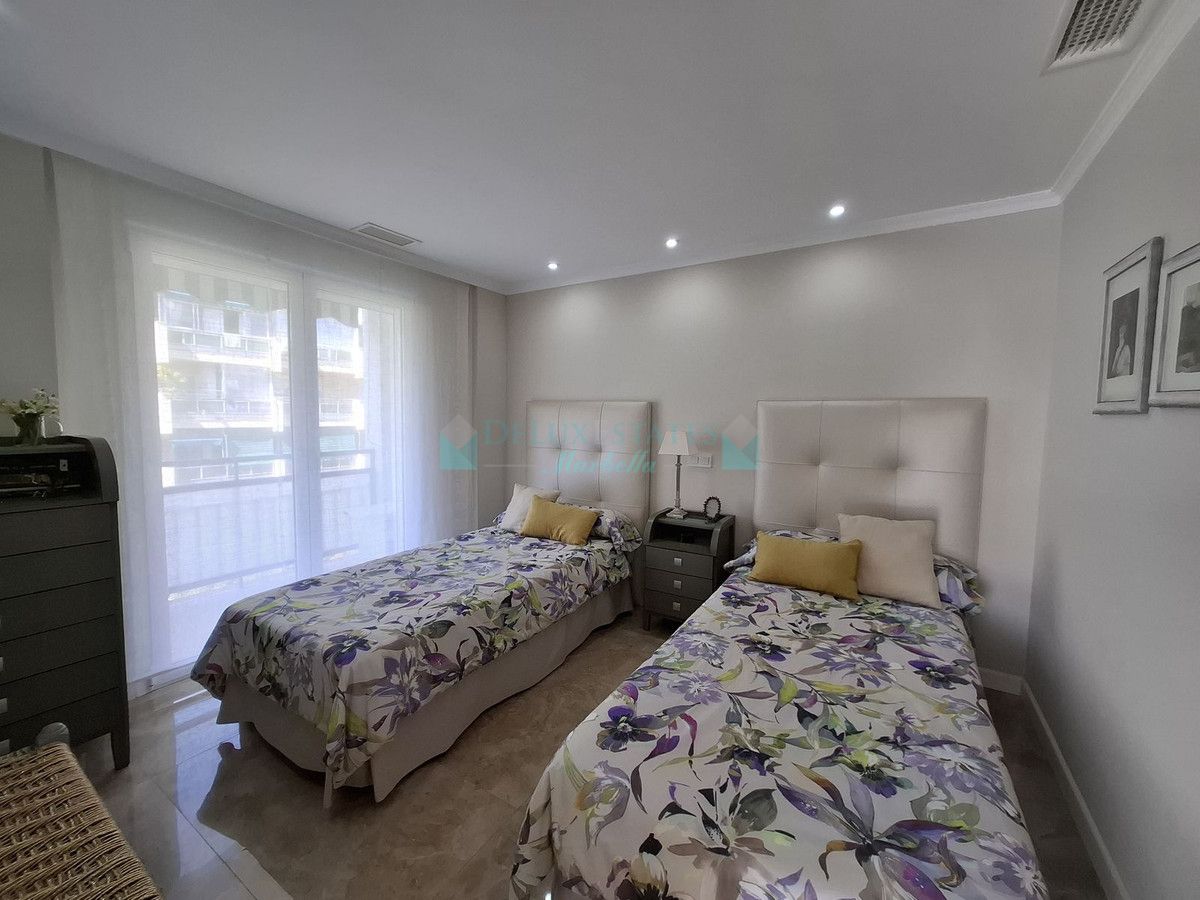 Apartamento en venta en Marbella