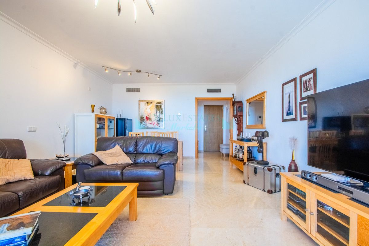 Apartamento Planta Baja en venta en La Mairena, Marbella Este