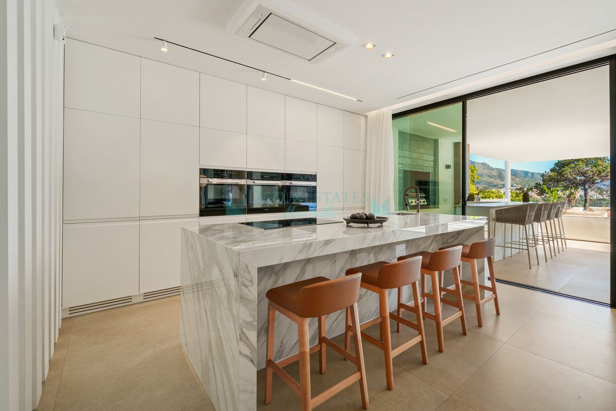 Villa en venta en Nueva Andalucia