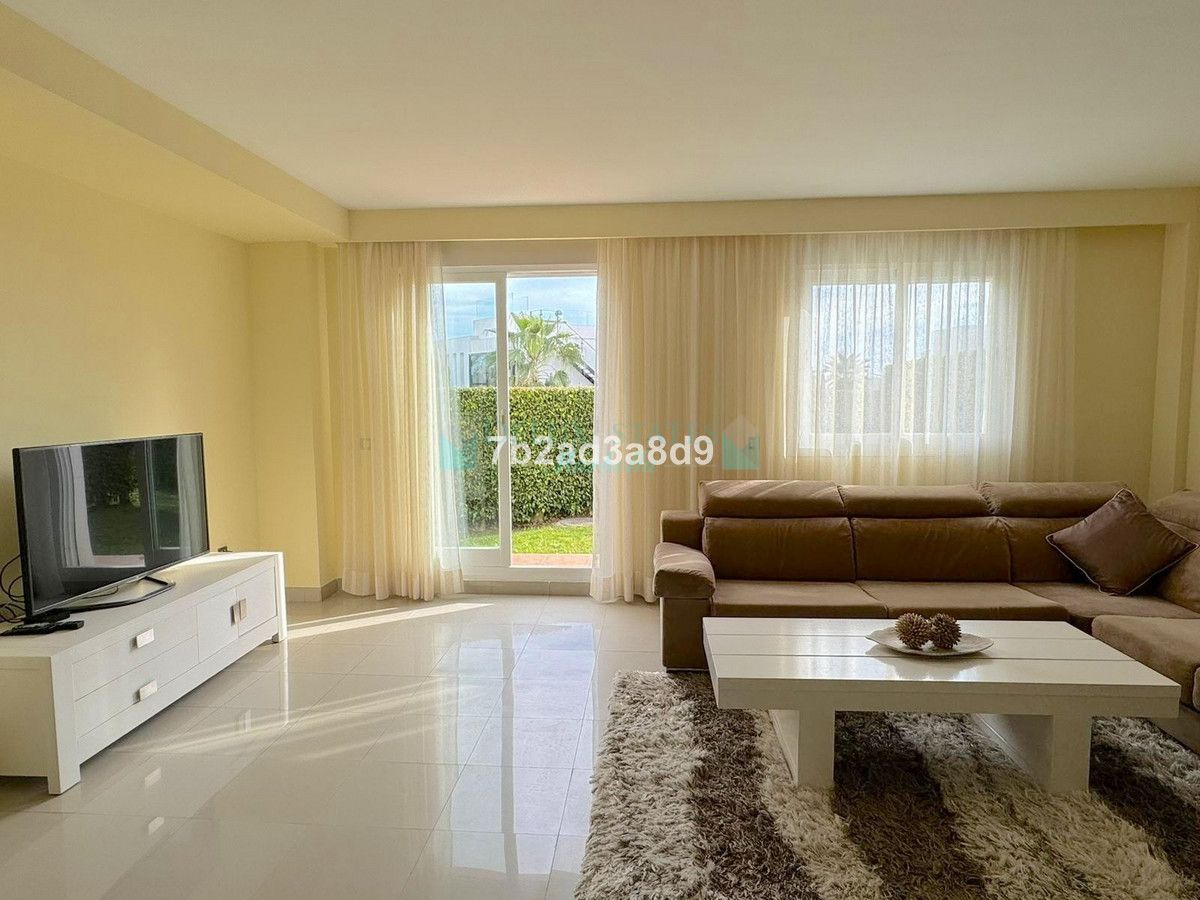 Town House for sale in New Golden Mile, Estepona