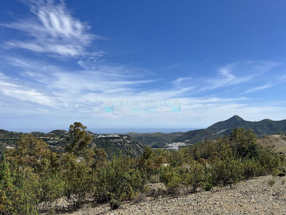 Residential Plot for sale in Benahavis