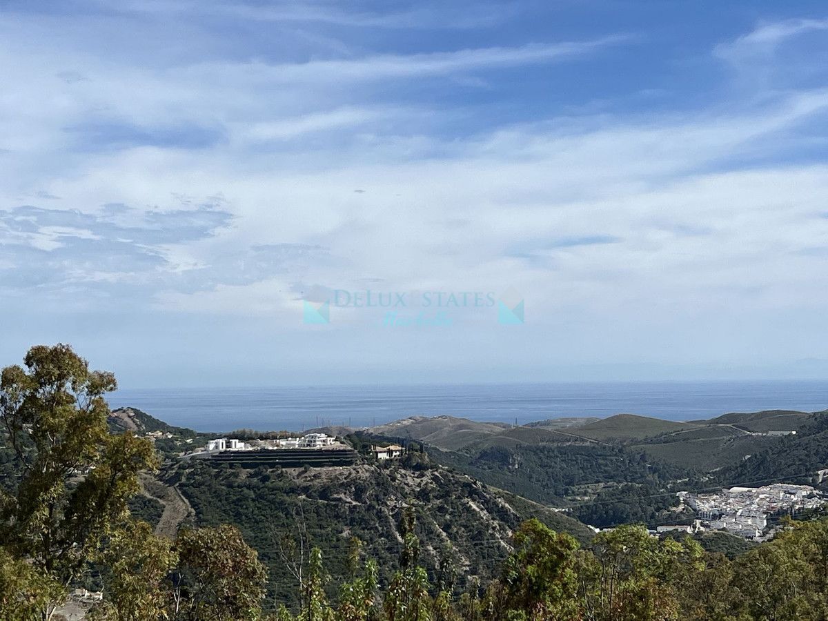 Residential Plot for sale in Benahavis