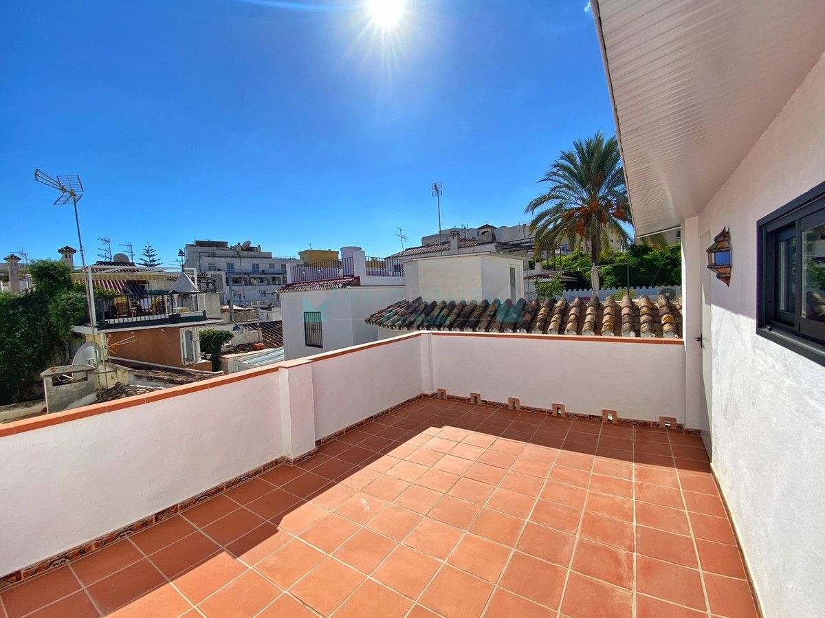 Adosado en venta en Marbella