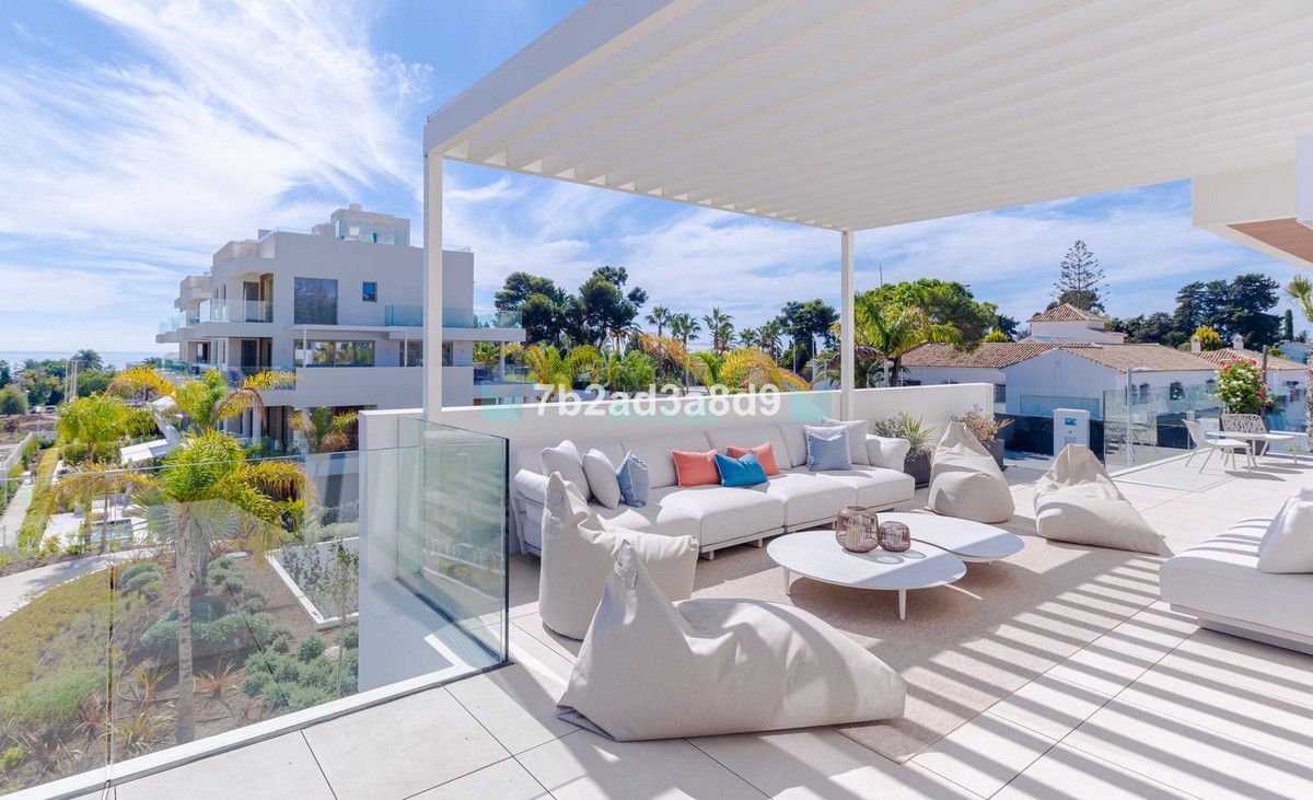 Penthouse for sale in Marbella Golden Mile