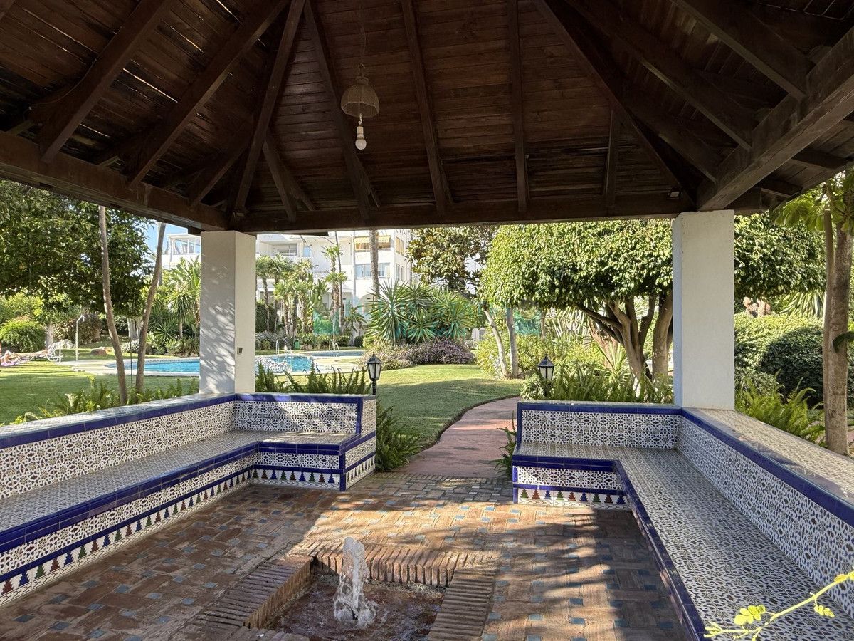 Apartamento Planta Baja en alquiler en El Paraiso, Estepona