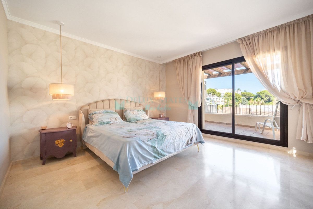 Ático en venta en La Quinta, Benahavis