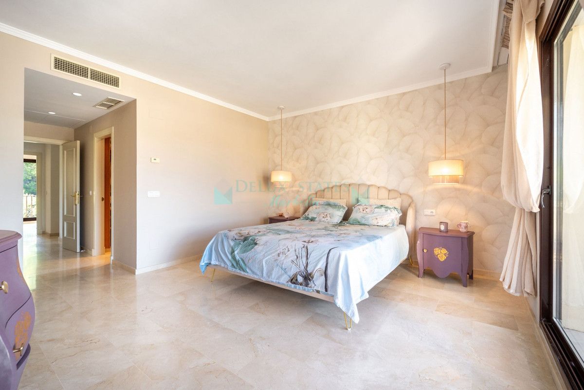 Ático en venta en La Quinta, Benahavis