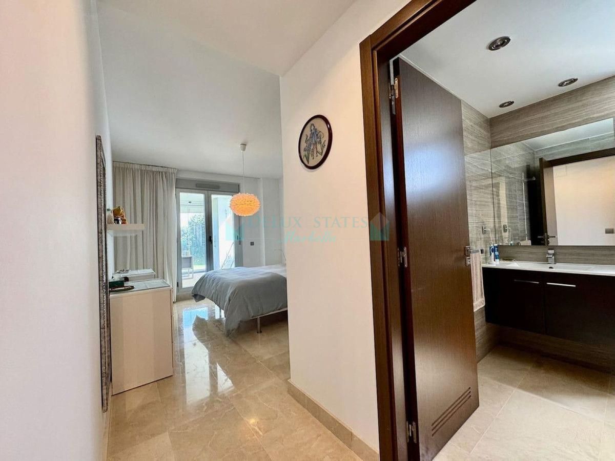 Ground Floor Apartment for rent in La Mairena, Marbella East