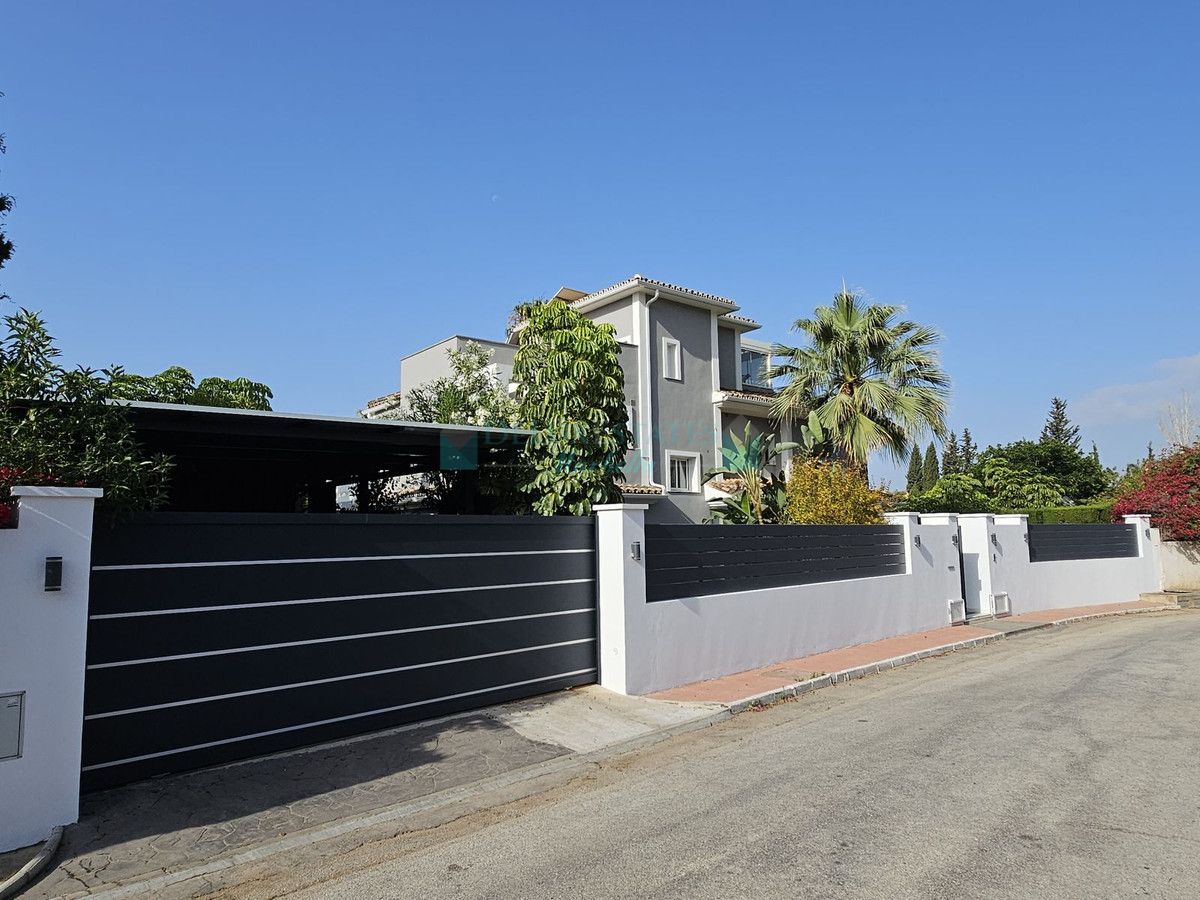 Villa en venta en Nagüeles, Marbella Golden Mile