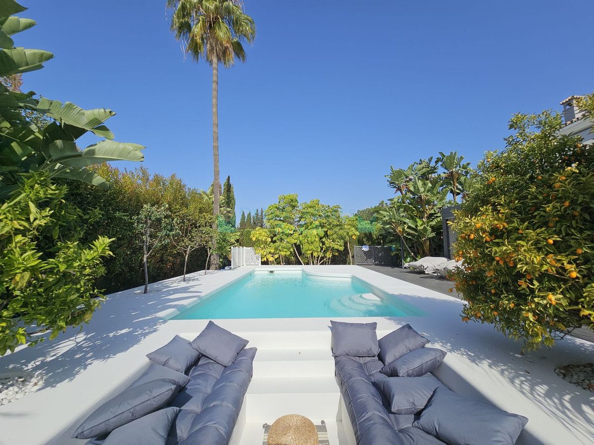 Villa en venta en Nagüeles, Marbella Golden Mile