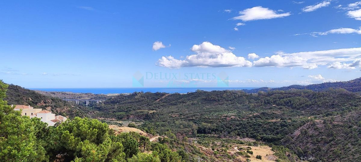 Parcela Residencial en venta en Benahavis