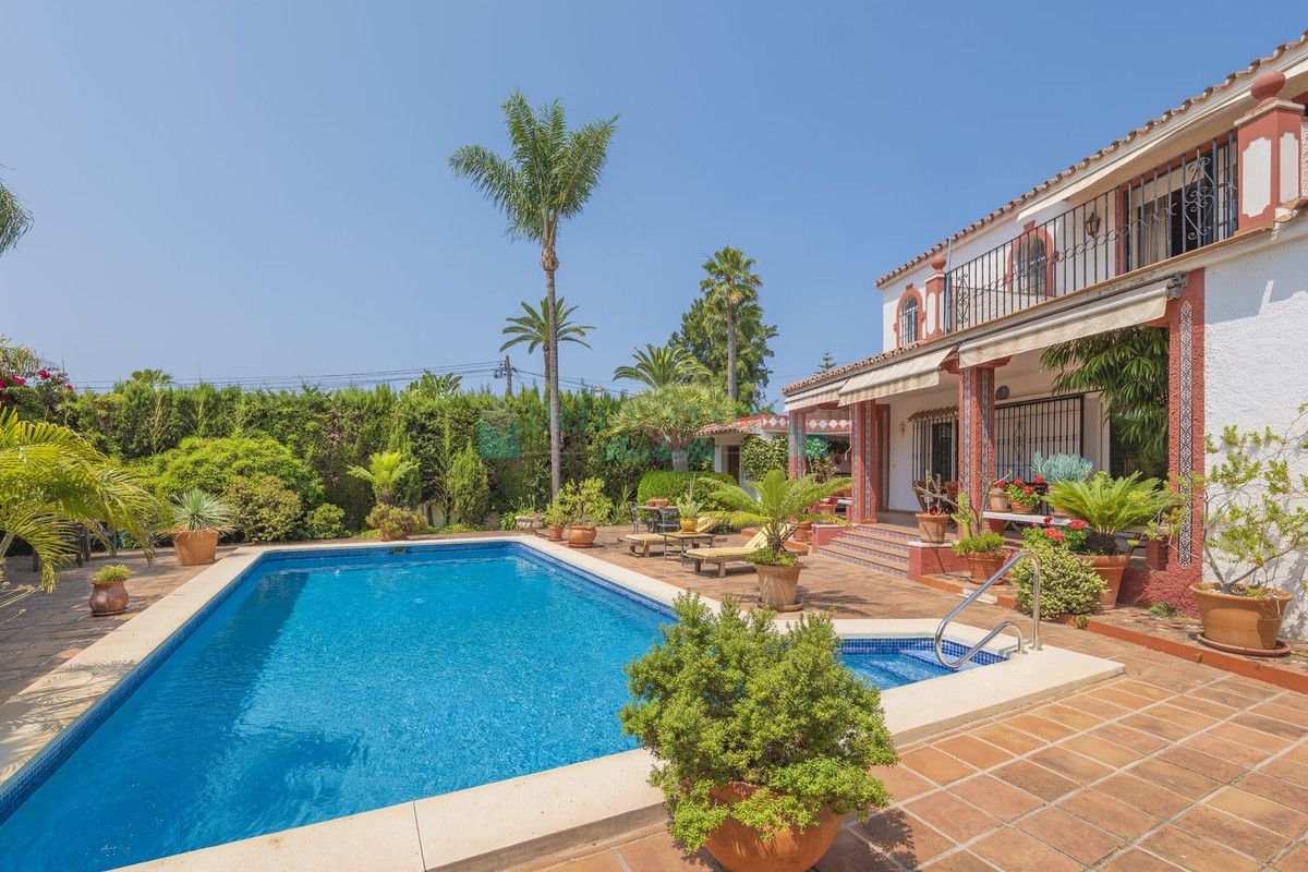 Villa for sale in Marbella