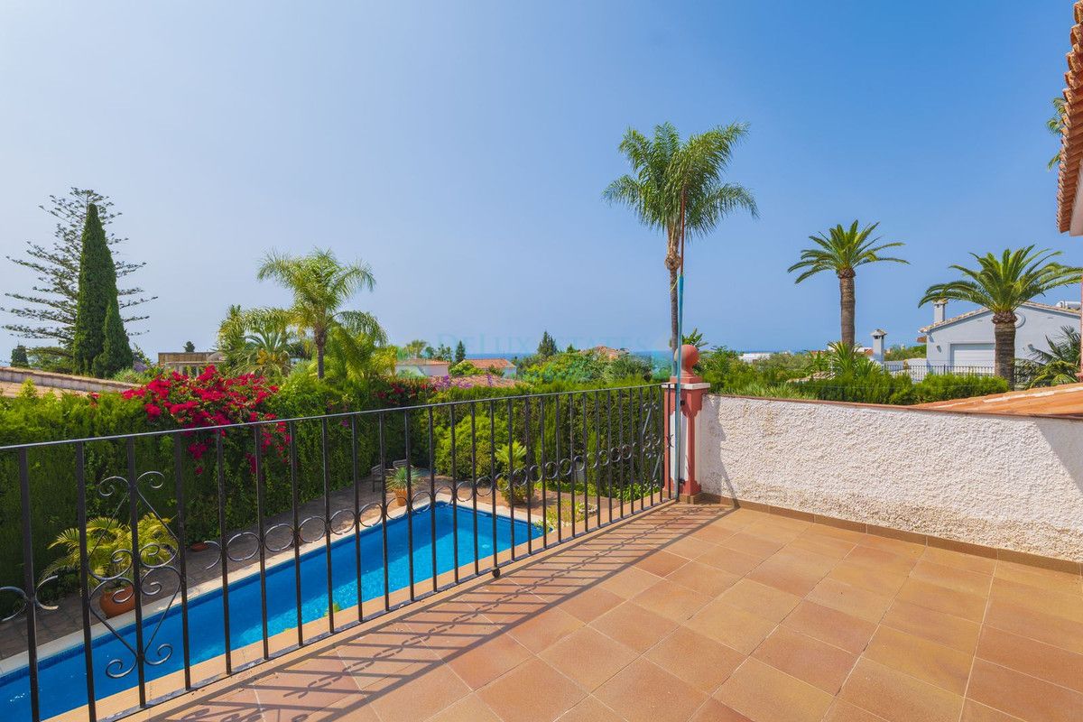 Villa for sale in Marbella