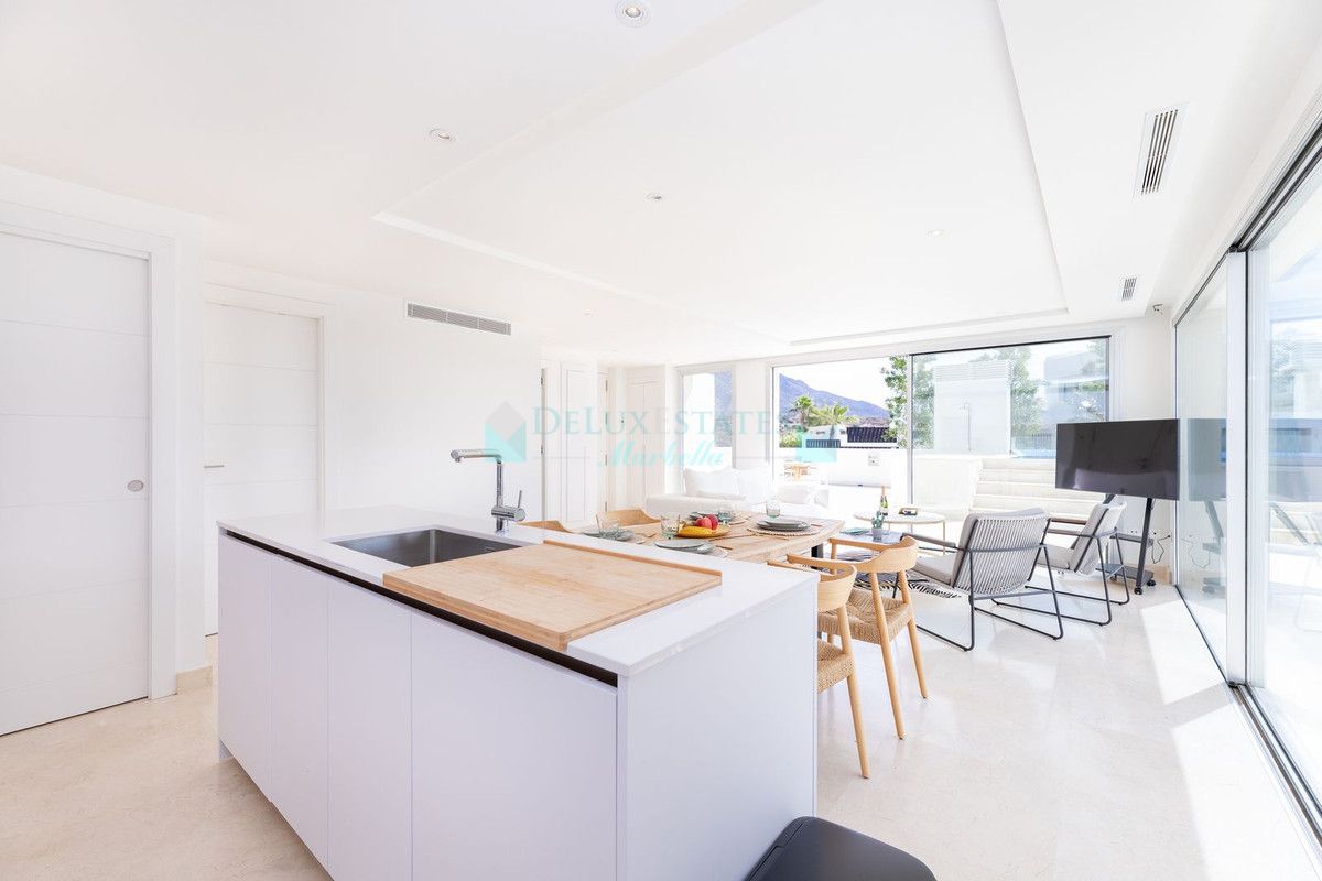 Apartment for sale in Nueva Andalucia