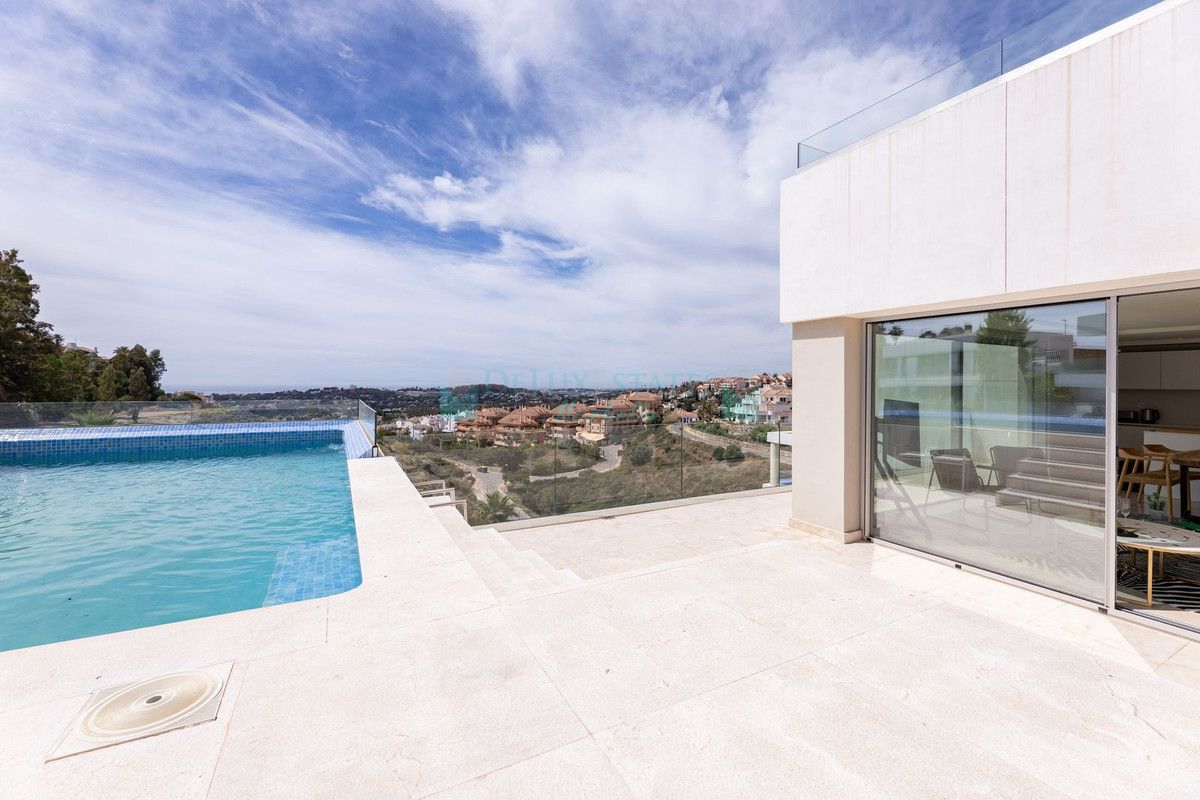 Apartment for sale in Nueva Andalucia